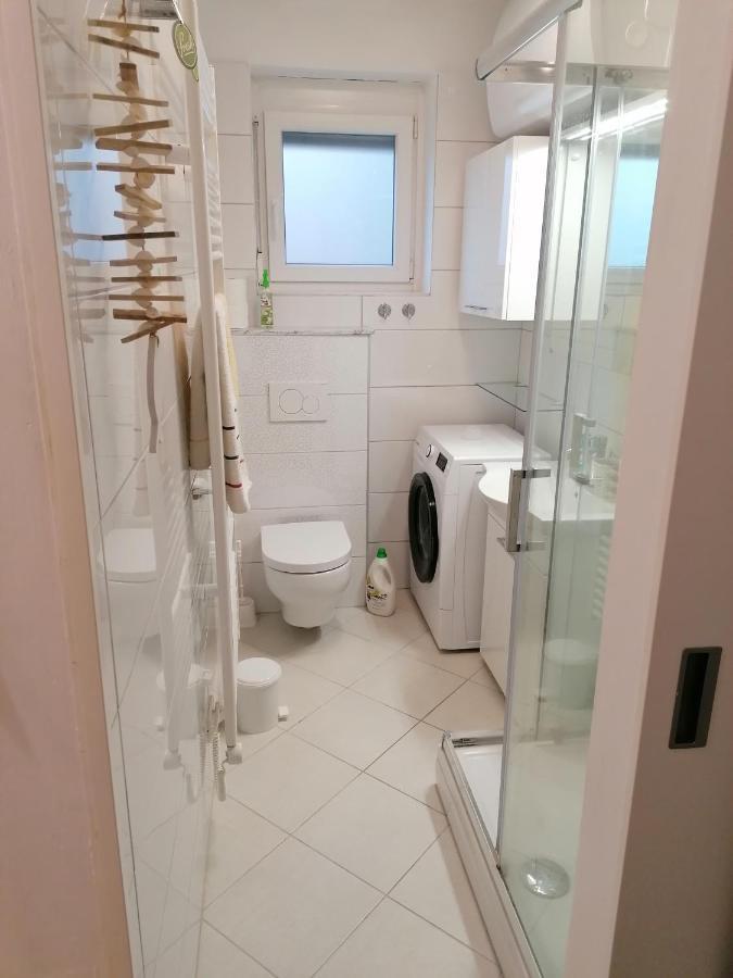 Apartma Ladinka อิซอลา ภายนอก รูปภาพ